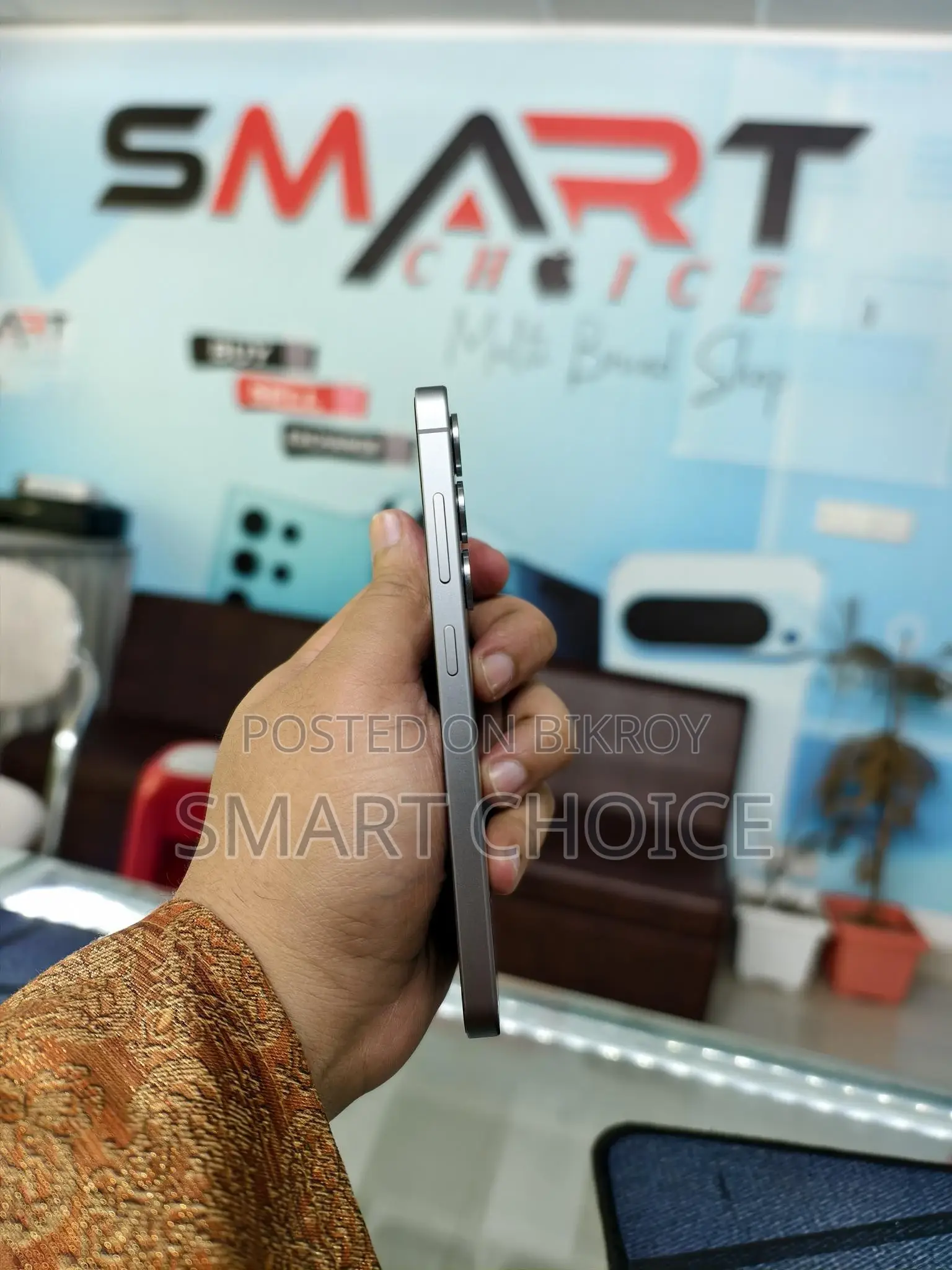 Samsung Galaxy S25 12 256 (Used)