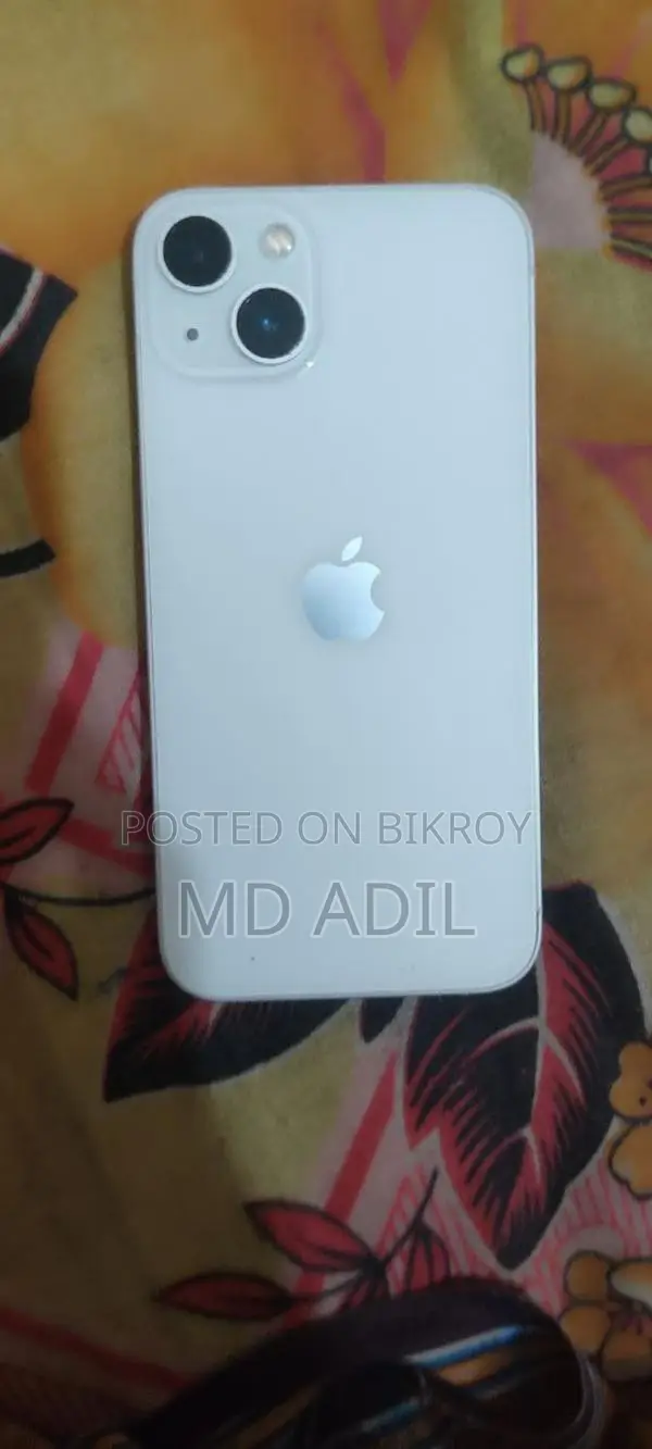 Apple iPhone 13 (Used)