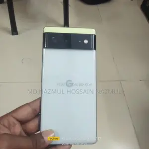 Google Pixel 6 . (Used)