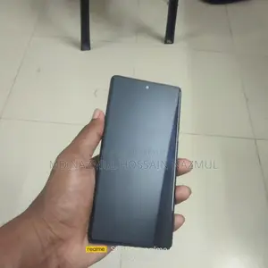 Google Pixel 6 . (Used)