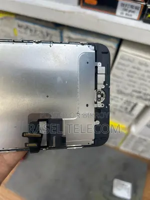 IPhone 7+ sat Orgnal lcd 100% freesh