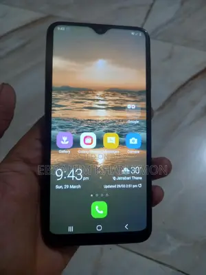 Samsung Galaxy M10 . (Used)