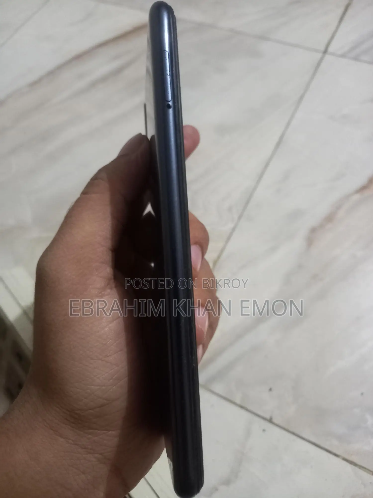 Samsung Galaxy M10 . (Used)