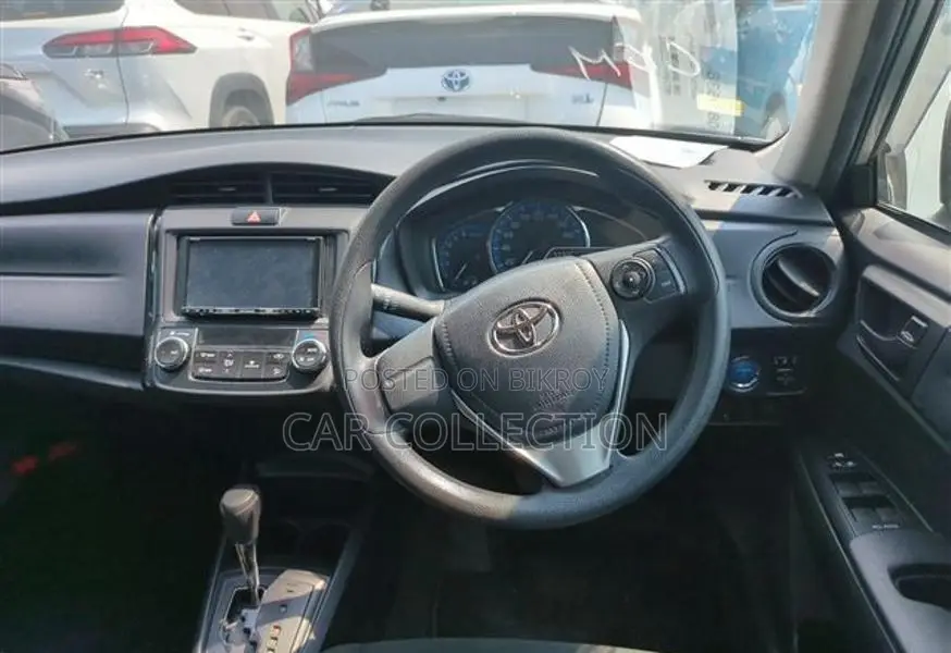 Toyota Axio 2020