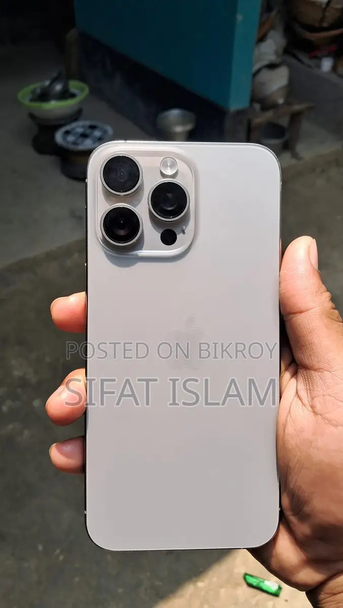 Apple iPhone 15 pro max (Used)