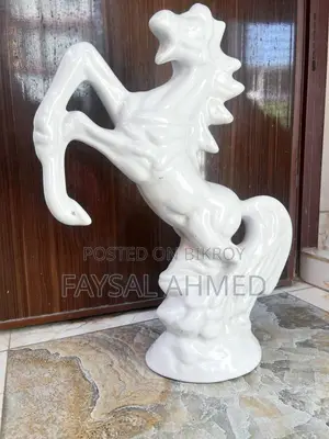 White Horse Statue