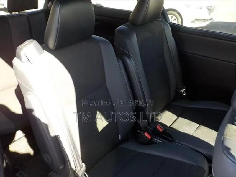 Toyota Noah SI-WXB 4.0 PEARL 2020