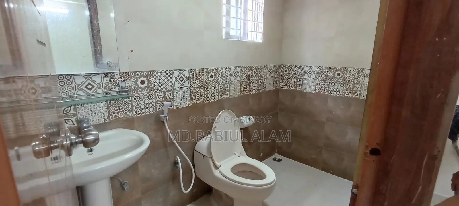 অ্যাপার্টমেন্ট ভাড়ার জন্য (শেখেরটেক রোড ০৬, মোহাম্মদপুর)