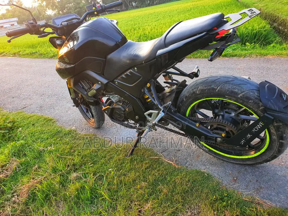 Yamaha 2023 Black