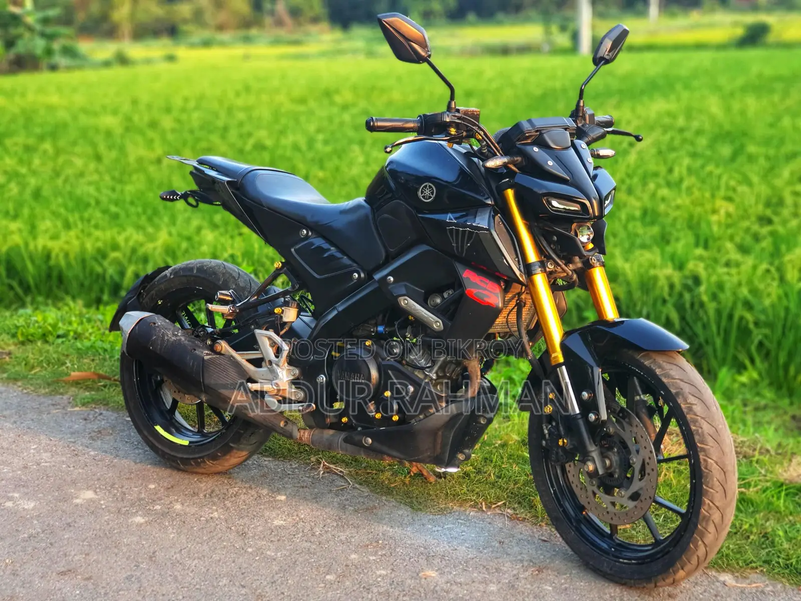 Yamaha 2023 Black