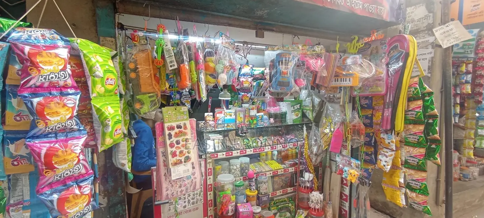 দোকানের গ্লাস কাউন্টার টেবিল বিক্রি হবে