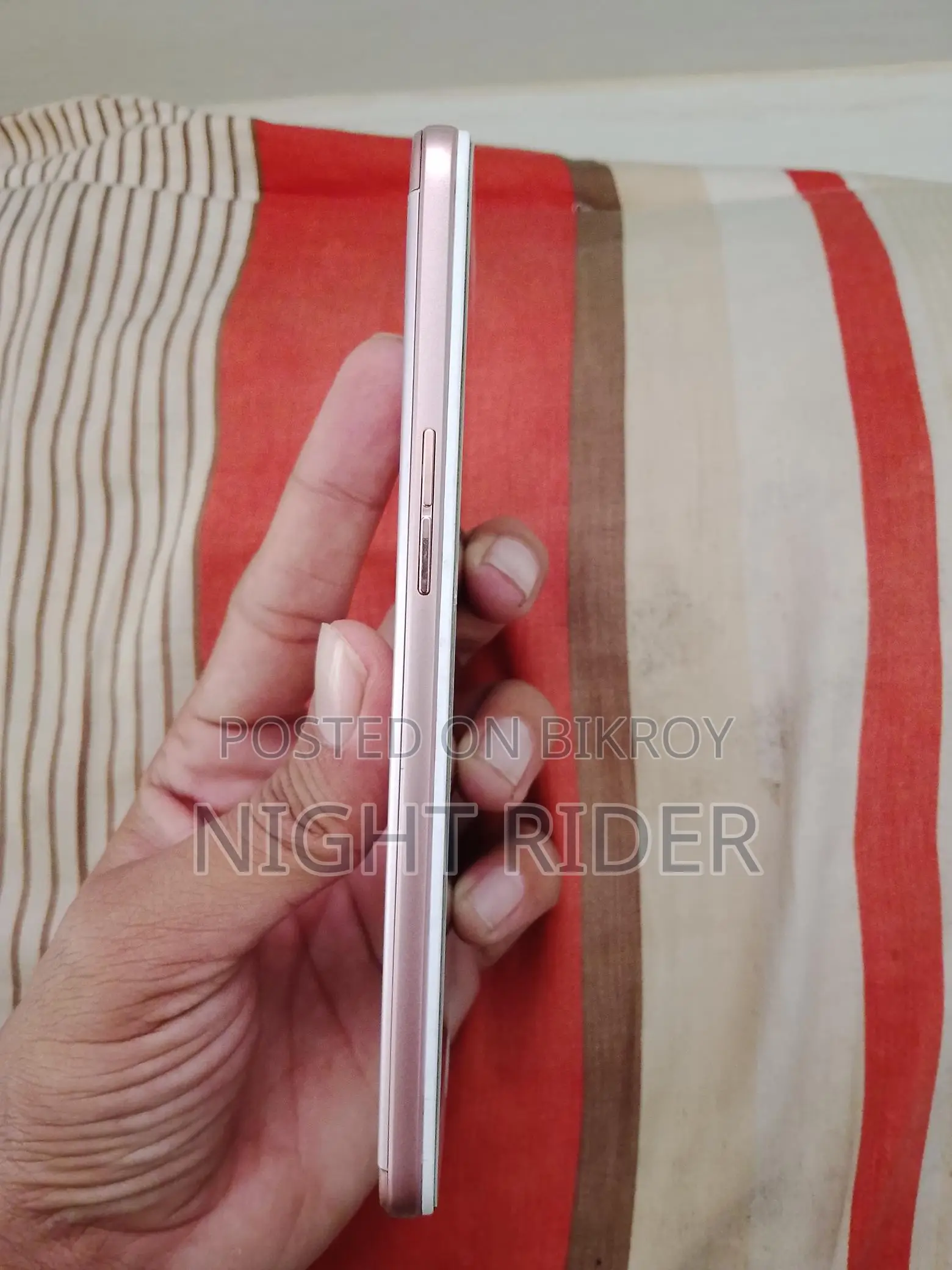OPPO F1s (Used)
