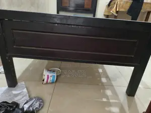 সিঙ্গেল খাট