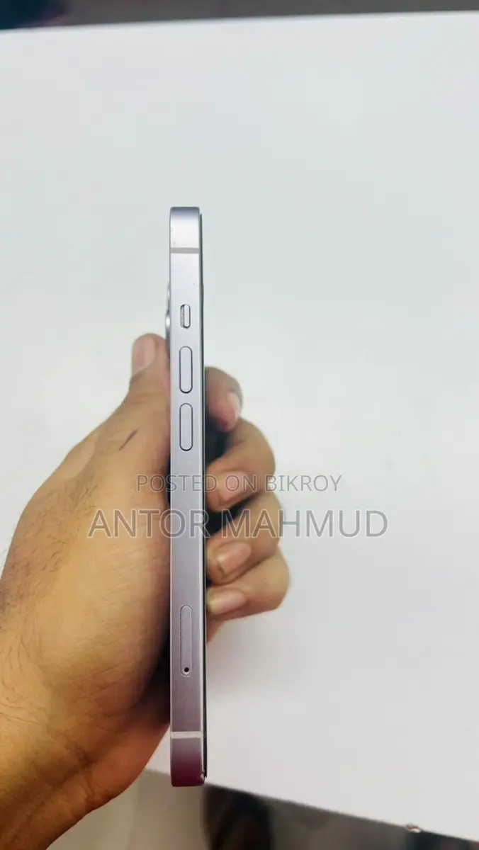 Apple iPhone 14 (Used)