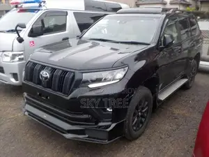 Toyota Land Cruiser Txl Matt Black. 2022