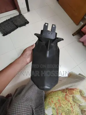 এফ জেড এস মোটর সাইকেলের পেছনের চাকার মাঠঘাট