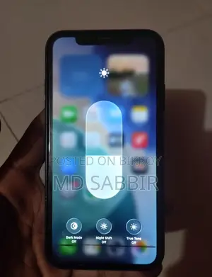 Apple iPhone 11 (Used)