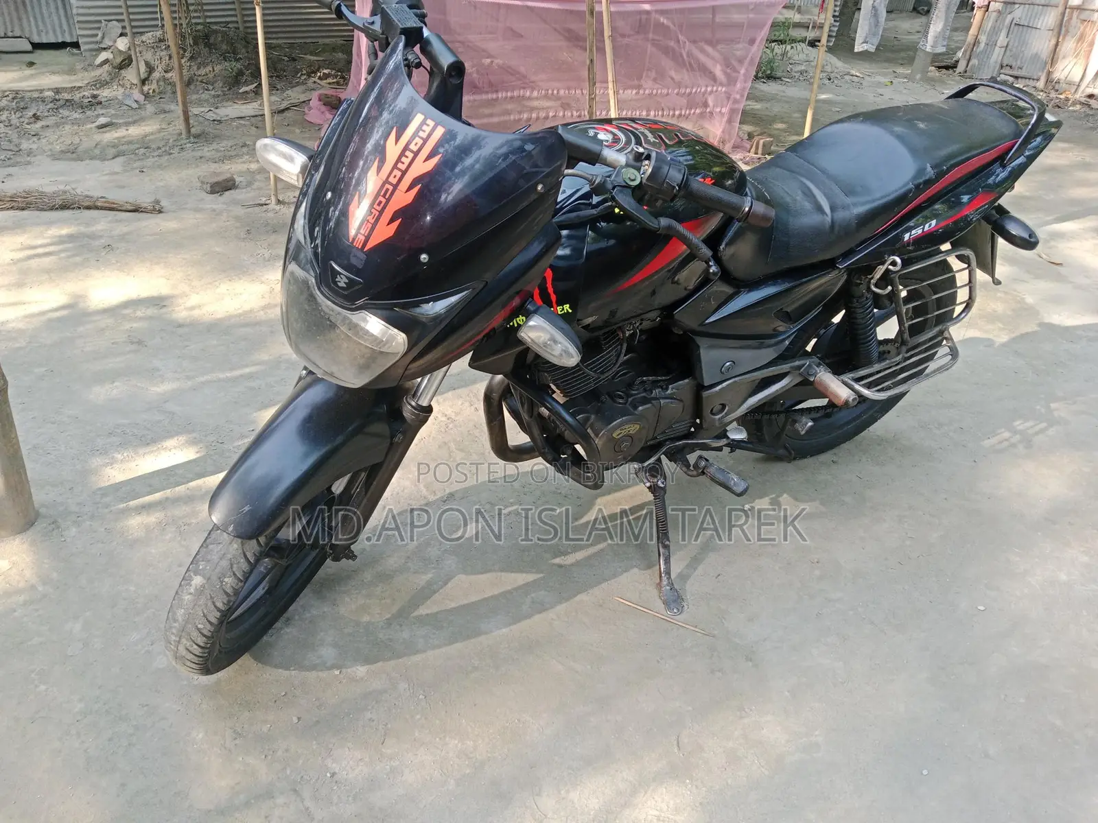 Bajaj Pulsar 150 . 2006