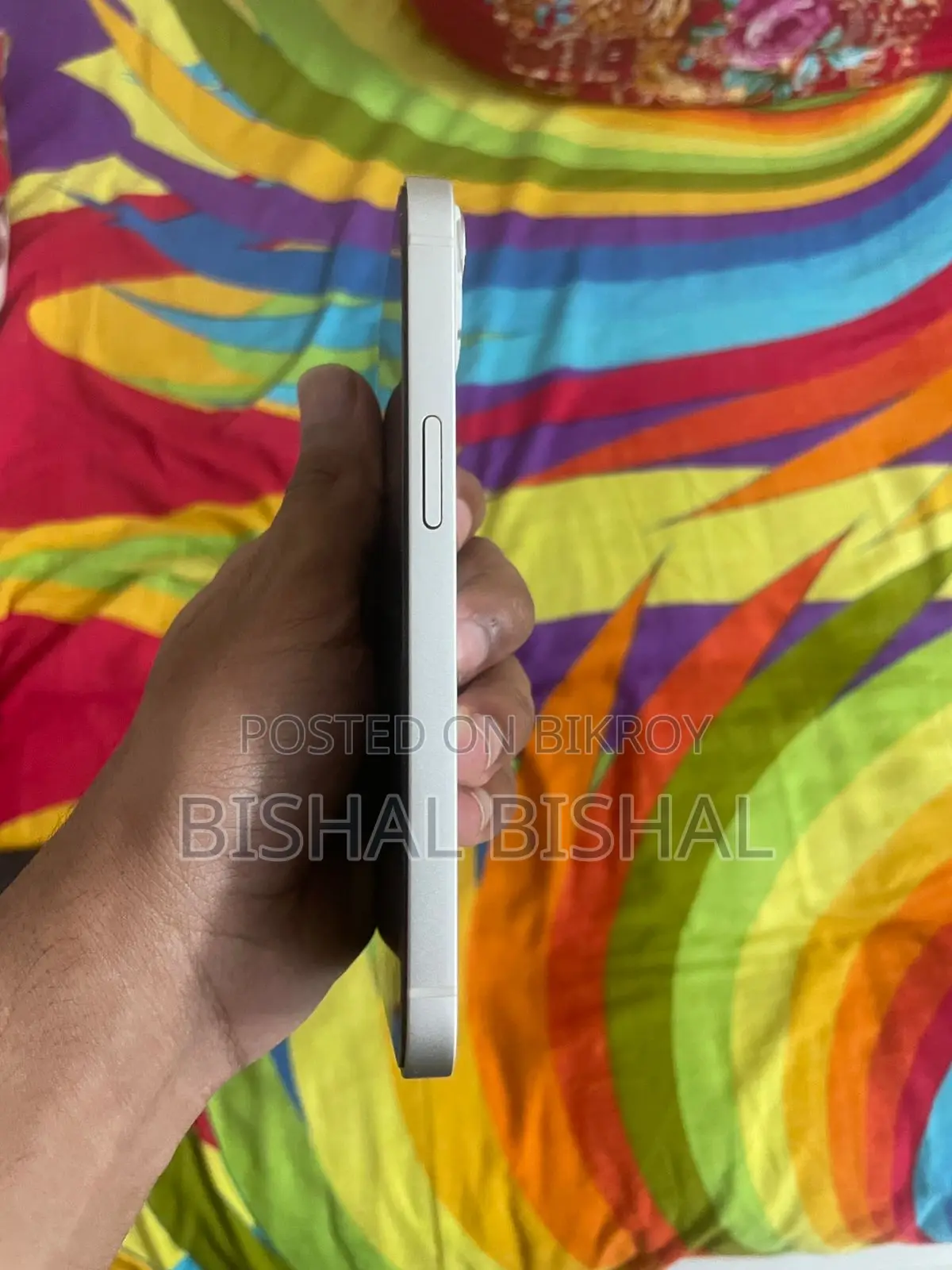 Apple iPhone 13 . (Used)