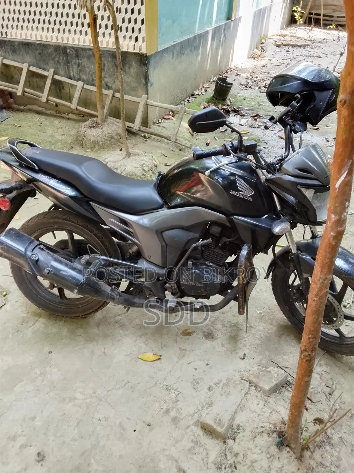 Honda Trigger . 2017