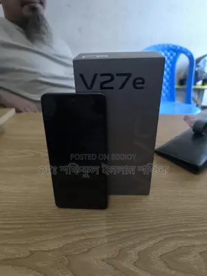 Vivo V27e . (Used)