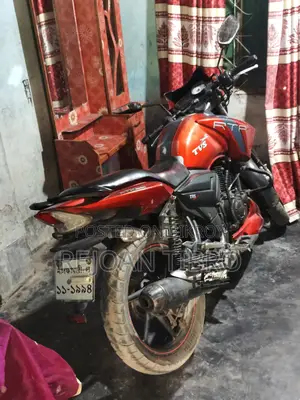 TVS Apache RTR 2016