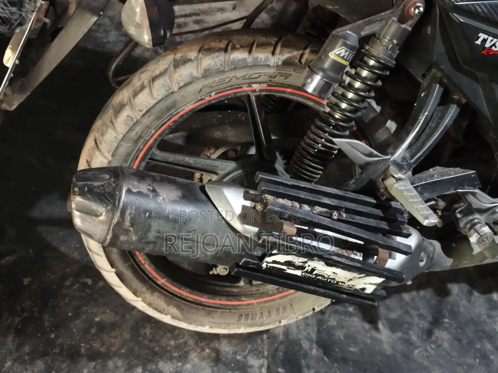 TVS Apache RTR 2016