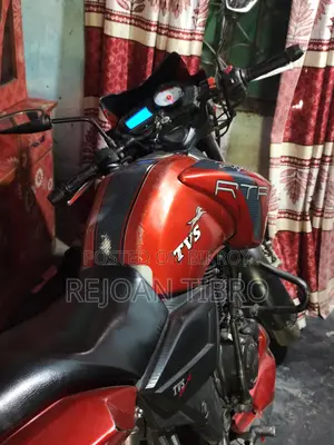 TVS Apache RTR 2016