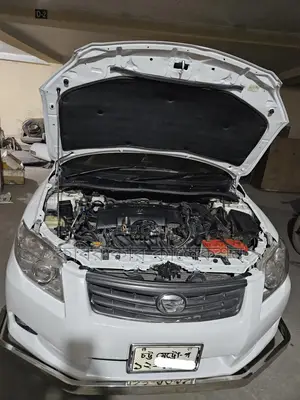 Toyota Axio white 2006
