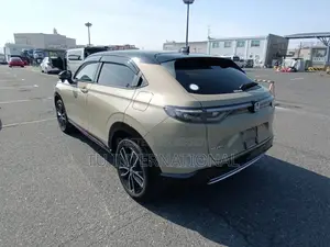 Honda Vezel (e:HEV) - Play 2021