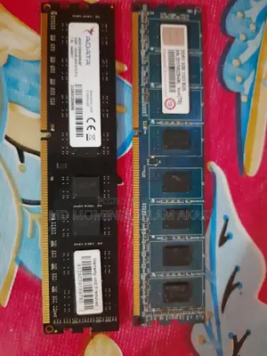 2GB RAM and 4GB Adata RAM