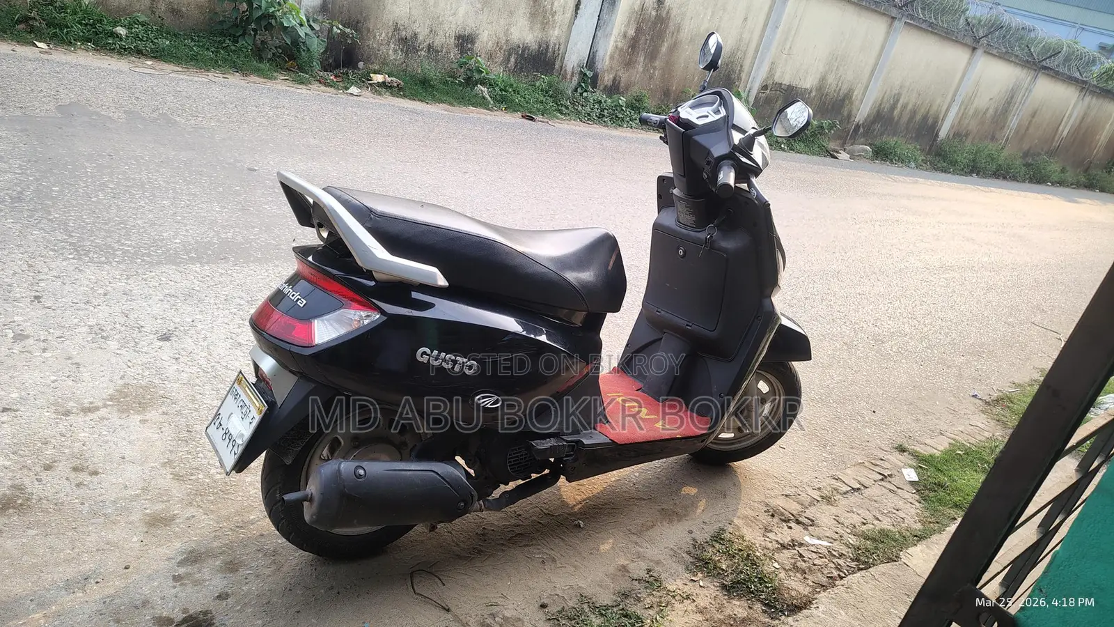 Mahindra Gusto 125 2023