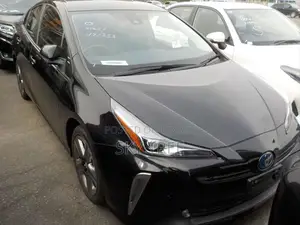 Toyota Prius S-T-S Pack.. 2021