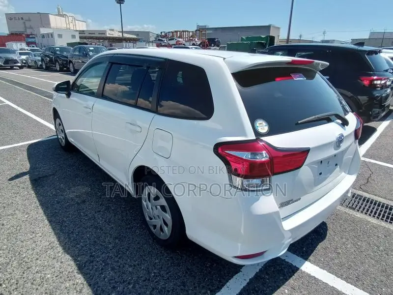 Toyota Fielder Non Hybrid EX 4 Grd 2020