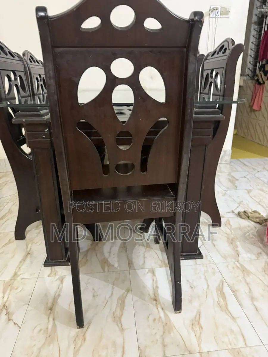 Dining Table with 6 Chairs