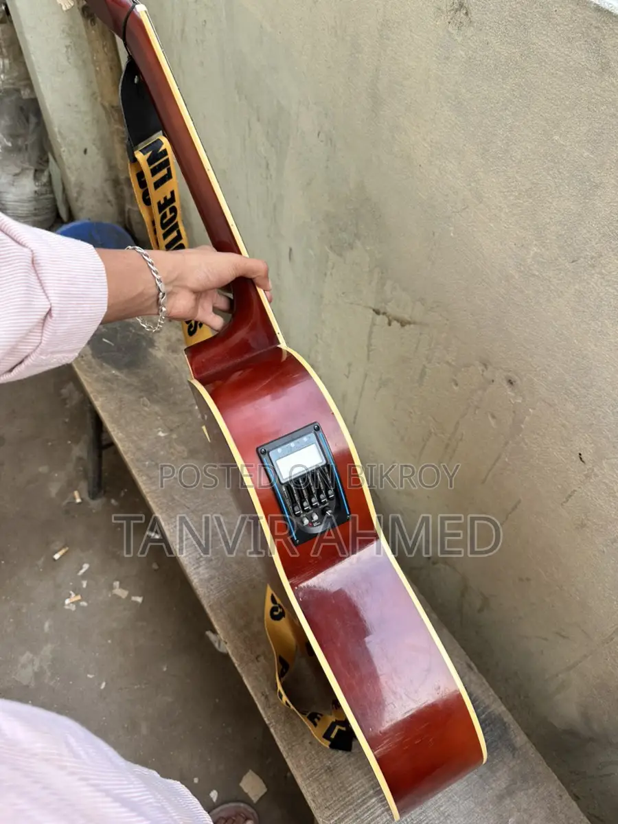Chard ক্লাসিক্যাল গিটার