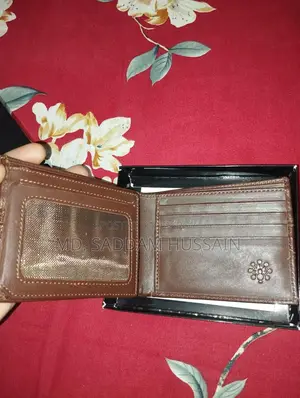 Arong Leather Wallet