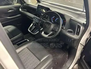 Toyota Noah S-Z HYBRID 2023