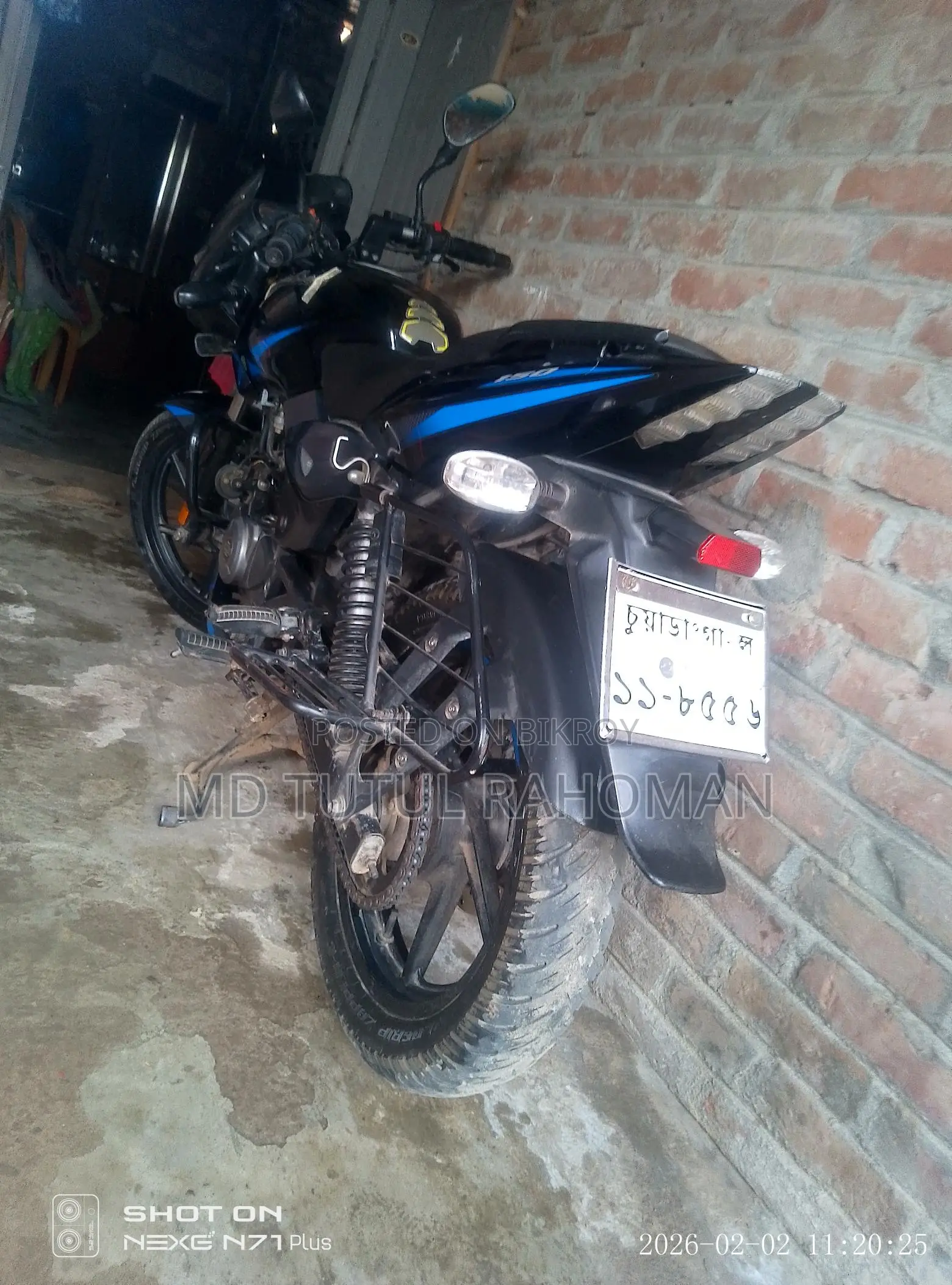 Bajaj Pulsar 150 . 2019
