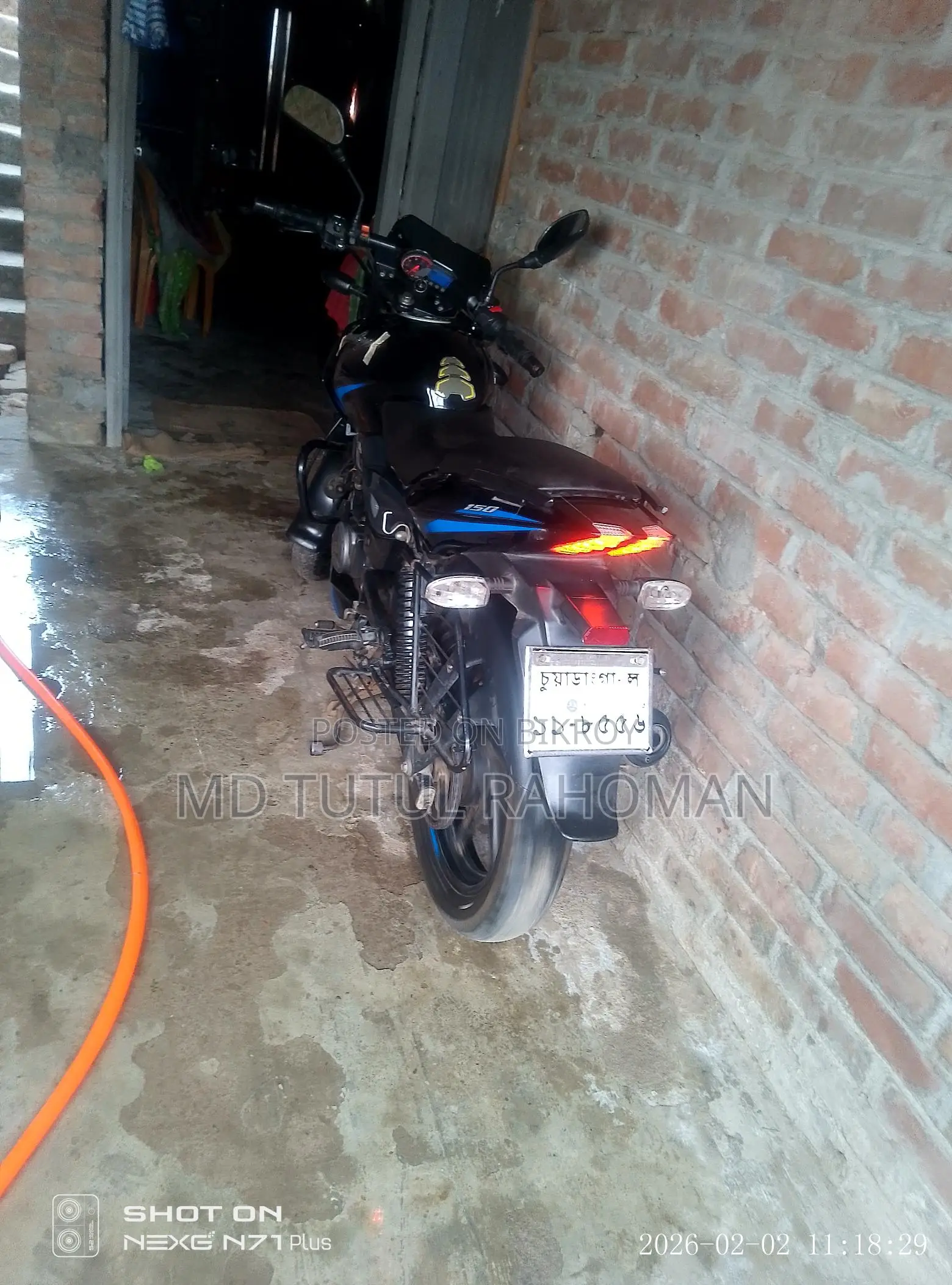 Bajaj Pulsar 150 . 2019