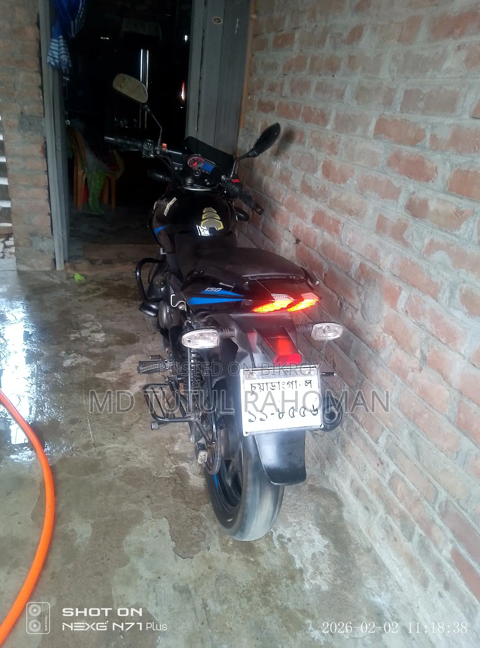 Bajaj Pulsar 150 . 2019