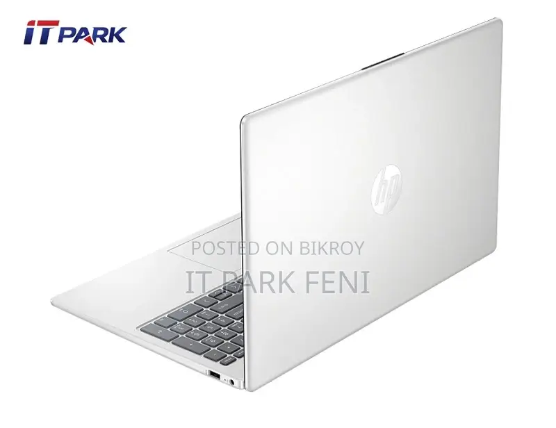 HP 15 fd0250wm Core i5 1334U 8GB RAM 512GB SSD 15.6 INCH Silver Laptop