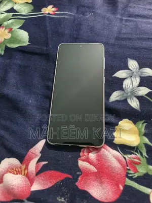Samsung Galaxy S21 (Used)