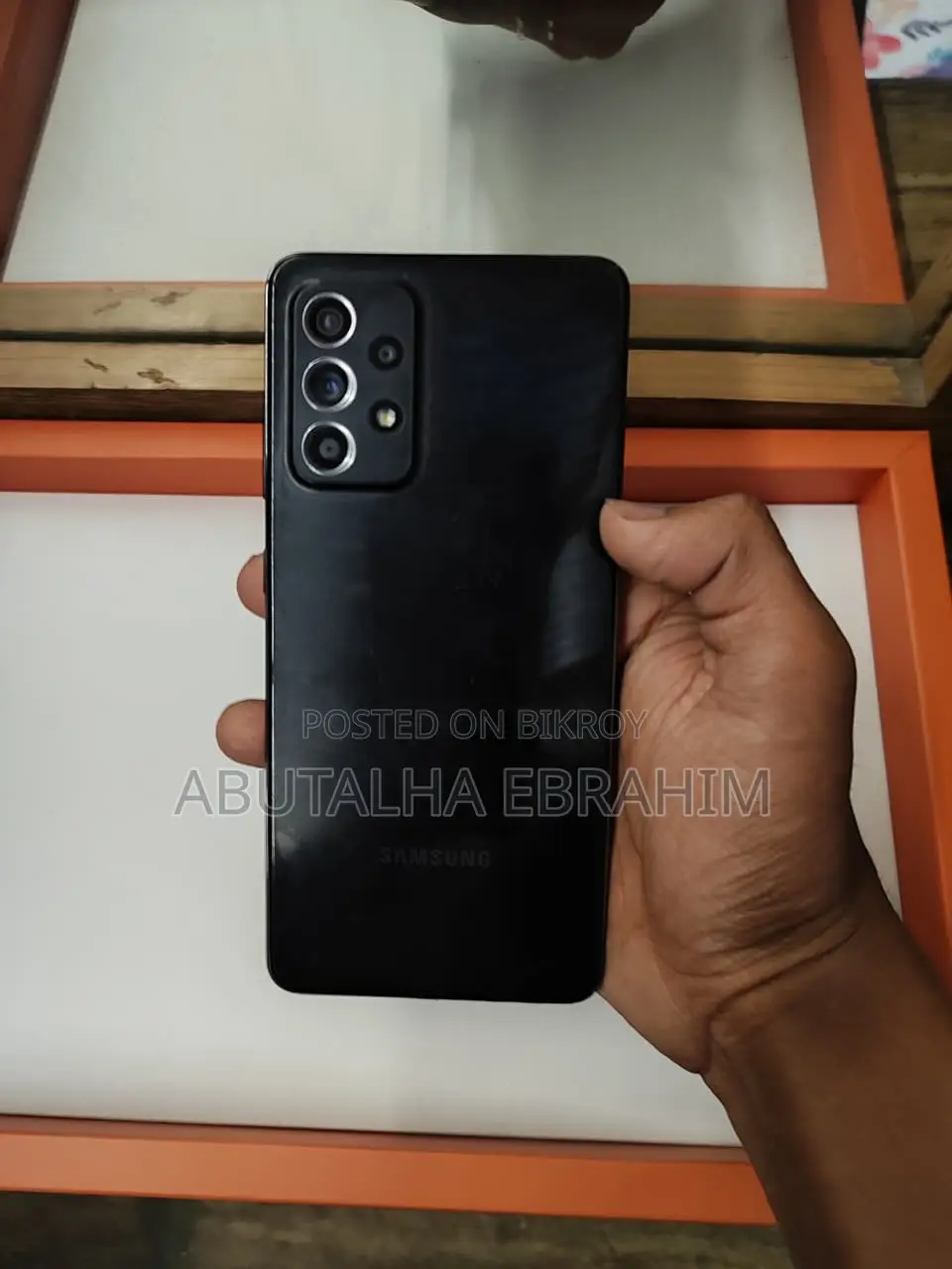 Samsung Galaxy A52 (Used)