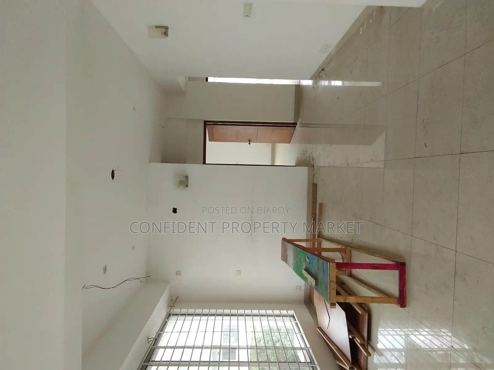 Flat For Rent In Banani