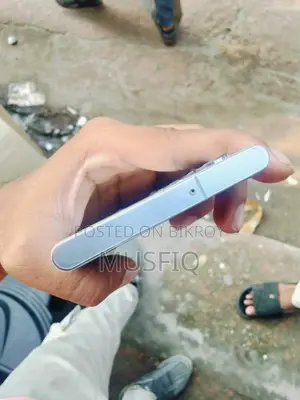 Samsung Galaxy S22 Ultra (Used)