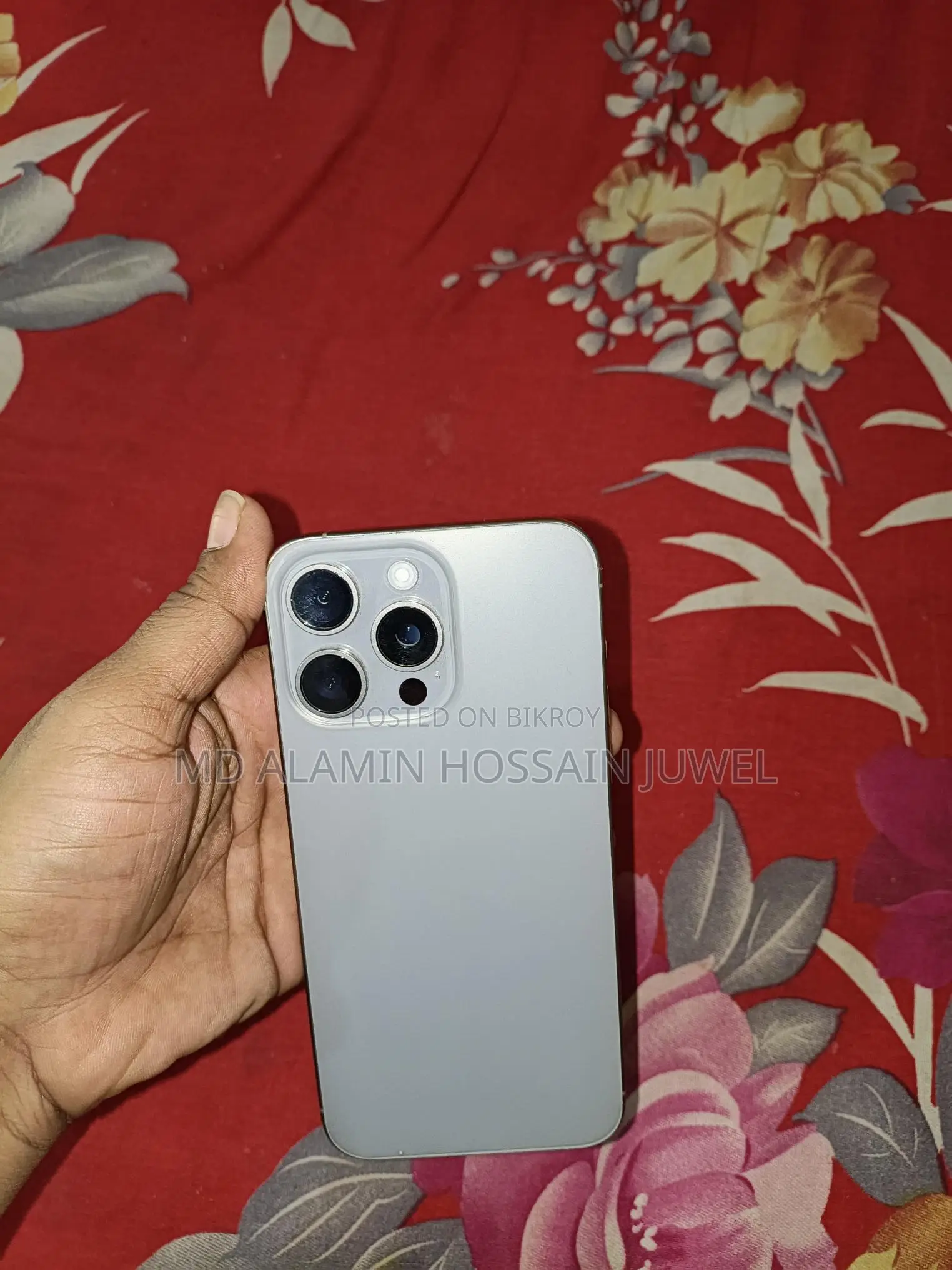 Apple iPhone 15 Pro Max (Used)