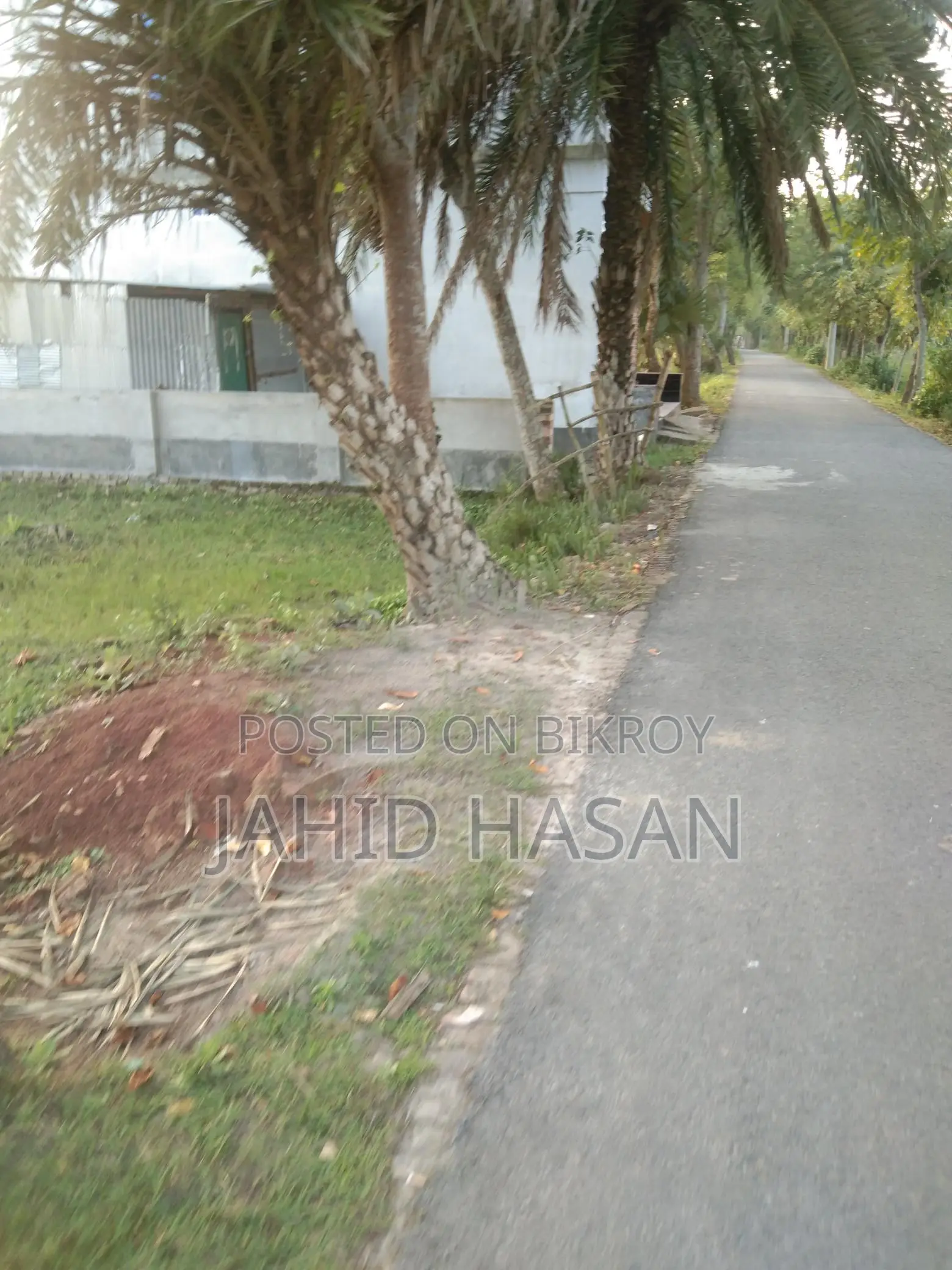 দোকানের পজিশন জমি বিক্রি হবে