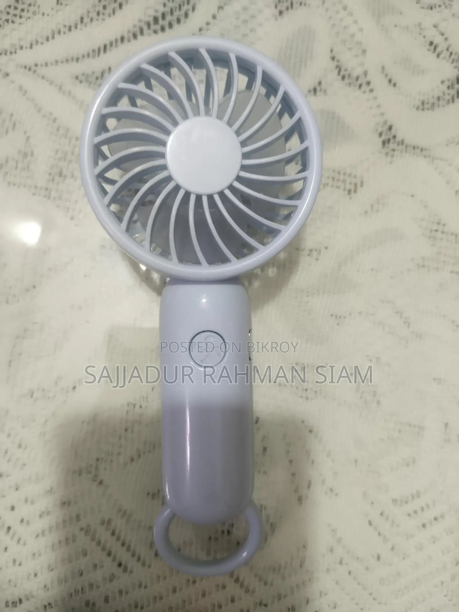 মিনি ফ্যান