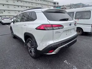 Toyota Corolla Cross Z LEATHER PKG PEARL 2022
